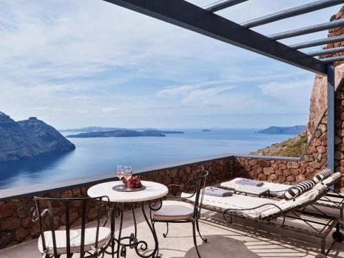 San Antonio Luxury Hotel Oia  Exterior photo