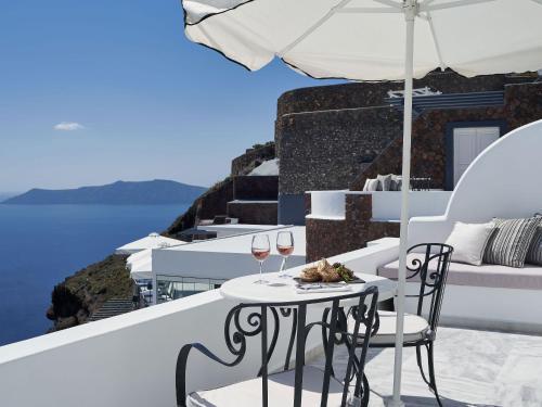 San Antonio Luxury Hotel Oia  Exterior photo